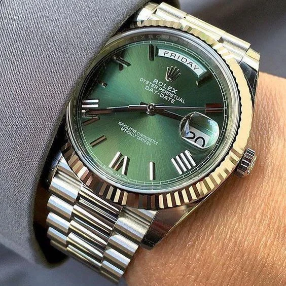 **Do All Rolex Watches Sweep? The Complete Guide to Rolex Second Hands**