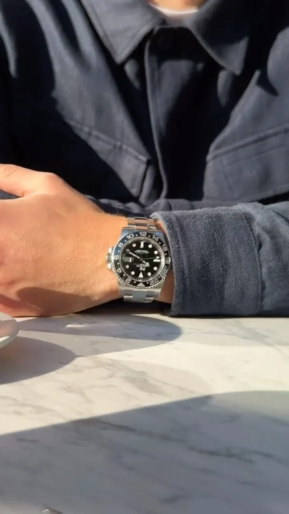 How many links in a Rolex?